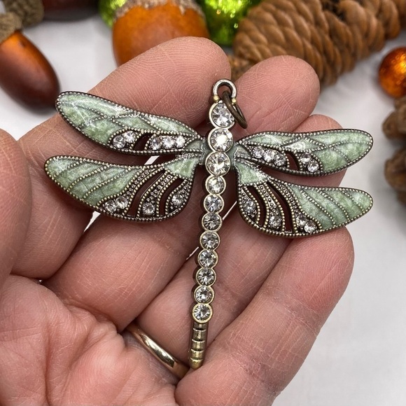 Sparkling Dragonfly Pendant. SEE VIDEO! - Picture 1 of 10